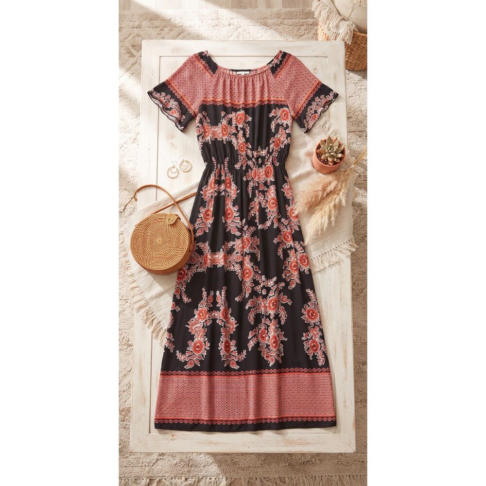 Kindred the Label red and white floral maxi dress with short sleeves, size XL